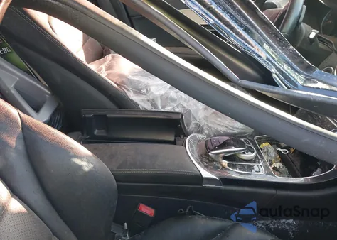 2016 Mercedes-Benz C 300 from USA, damaged, VIN 55SWF4JB1GU121999